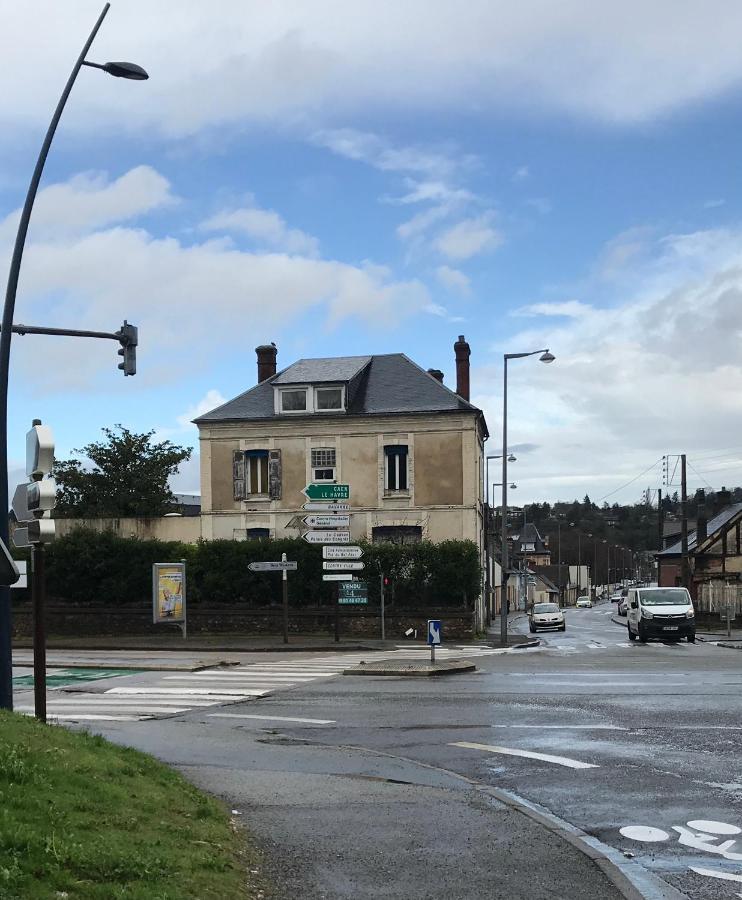 F3 La Plage - Gare - Netflix - Wifi - Parking Évreux Exterior foto